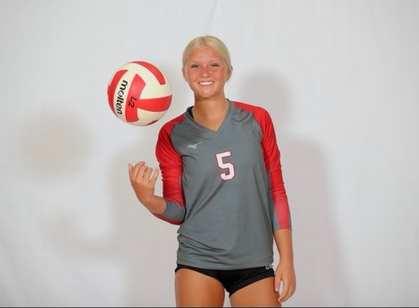 This week, our libero Kendall Camp reached a new milestone: 1,000 career digs! Congratulations <a href="/CampKendall/">Kendall Camp</a> 🎉