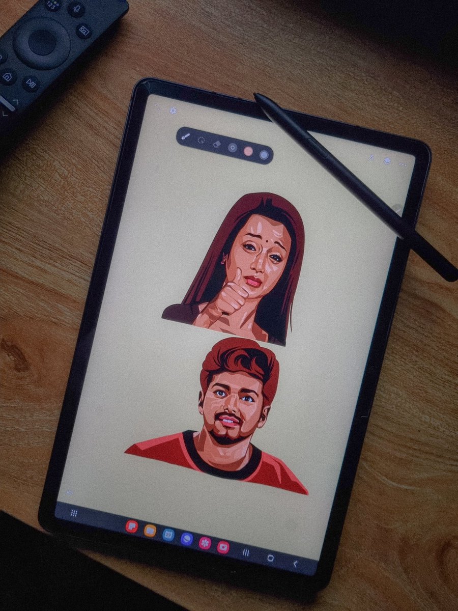 BavetheranS's tweet photo. 📸: This combo...! 🕊❤️

#artoftheday #art #artislife #artist #artistsoninstagram #artwork #artlover #artgallery #artstudio #digitalart #thalapathy #thalapathyvijay #vijay #vijayfans #vijayfansclub #vijayfansforever #trisha #trishakrishnan #trishafans #ghilli #ghillimovie https://t.co/pp8EiE4Kuv