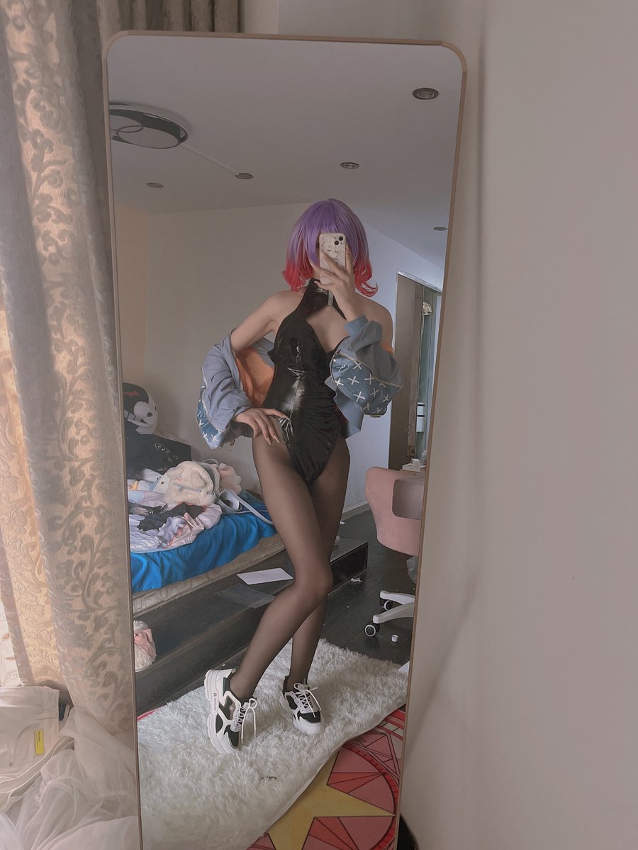 ZhenBaiB's tweet photo. 男孩子的身材，真的超级棒！
#男の娘 #伪娘 https://t.co/dDR5CvpWxi