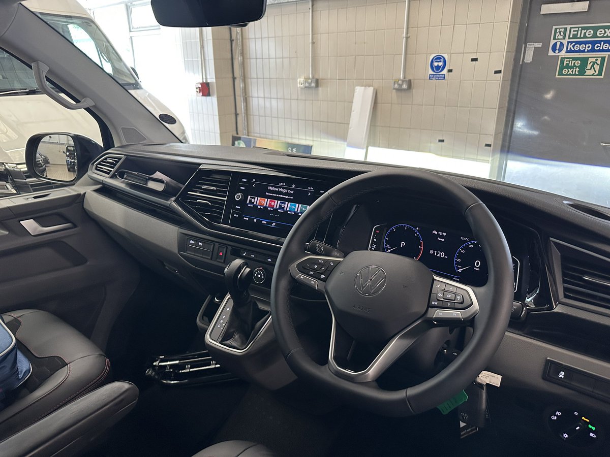 Finally here after 25 months and 3 days!
Carpet lining and full wrap booked in for next week
Old racking temporarily going back in until the new stuff arrives
#newvan #vw #vwtransporter #T6point1 #sportline #van #vanlife #transporter #plumbing #plumber #heatingengineer