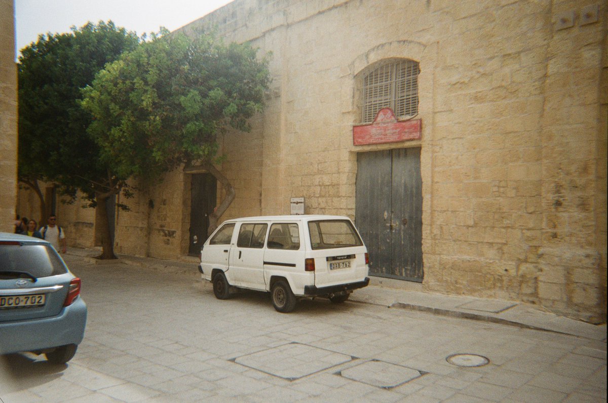 Malta on film 🇲🇹

📷Kodak Ultra F9
🎞️Kodak Gold 200

#streetphotography #filmphotography