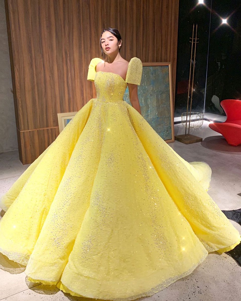 povofherrah's tweet photo. andrea brillantes on the abs-cbn ball is about to show us how it's done the northford way

#UnkabogaBALLAndrea

MostImportant STARBlythe https://t.co/JE6DWJYvto
