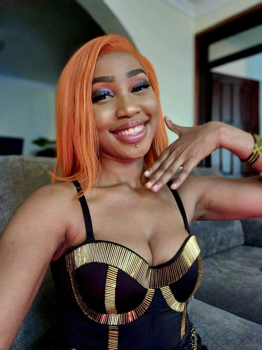 Carribean Queen👑 tweet media