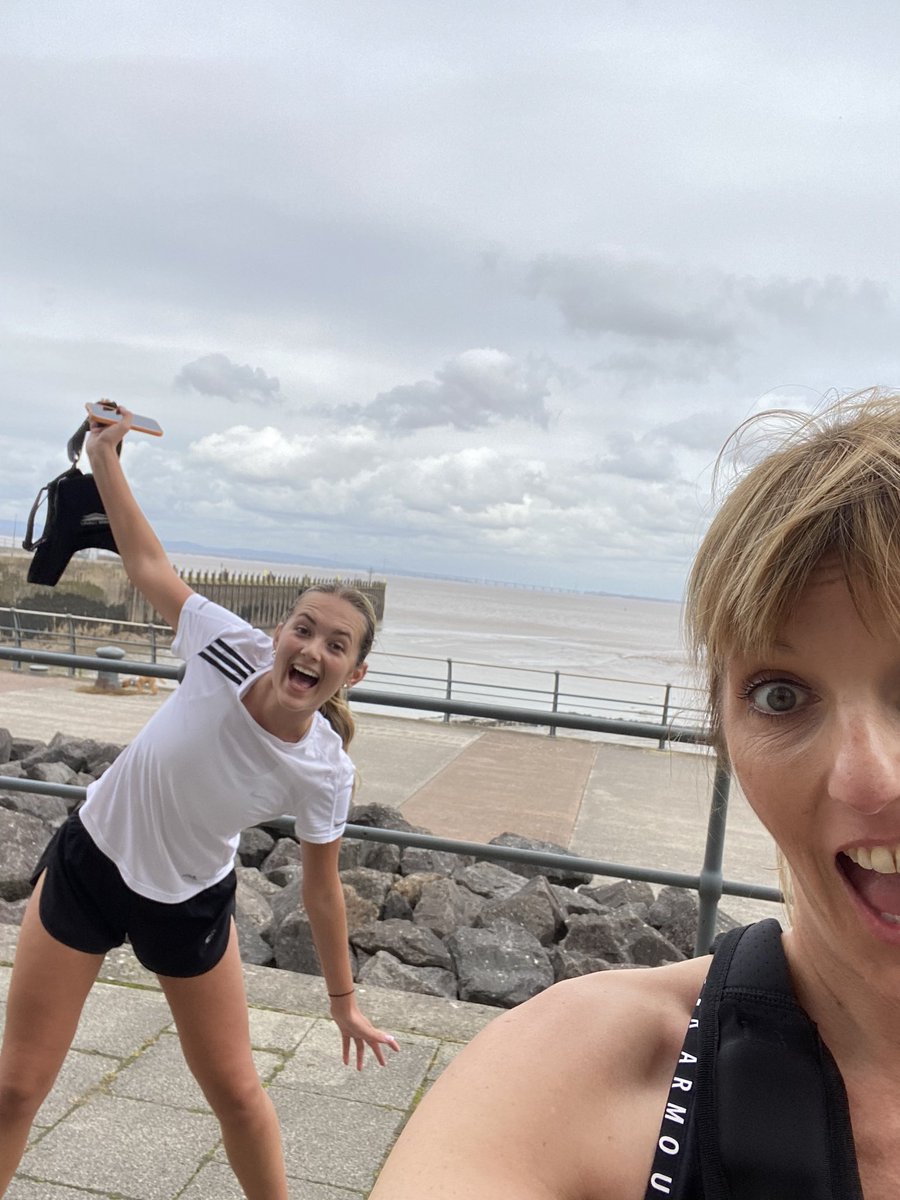 We are done!!! 🎉🎉🎉🏃‍♀️🏃‍♀️60 miles completed thanks to this legend <a href="/JessHazell22/">Jess Hazell</a> and all our wonderful friends and family over  £2600 raised for @CRUK tough month of treatment and first steps recovery but on the way up 🙏🙏🙏🙏🙏