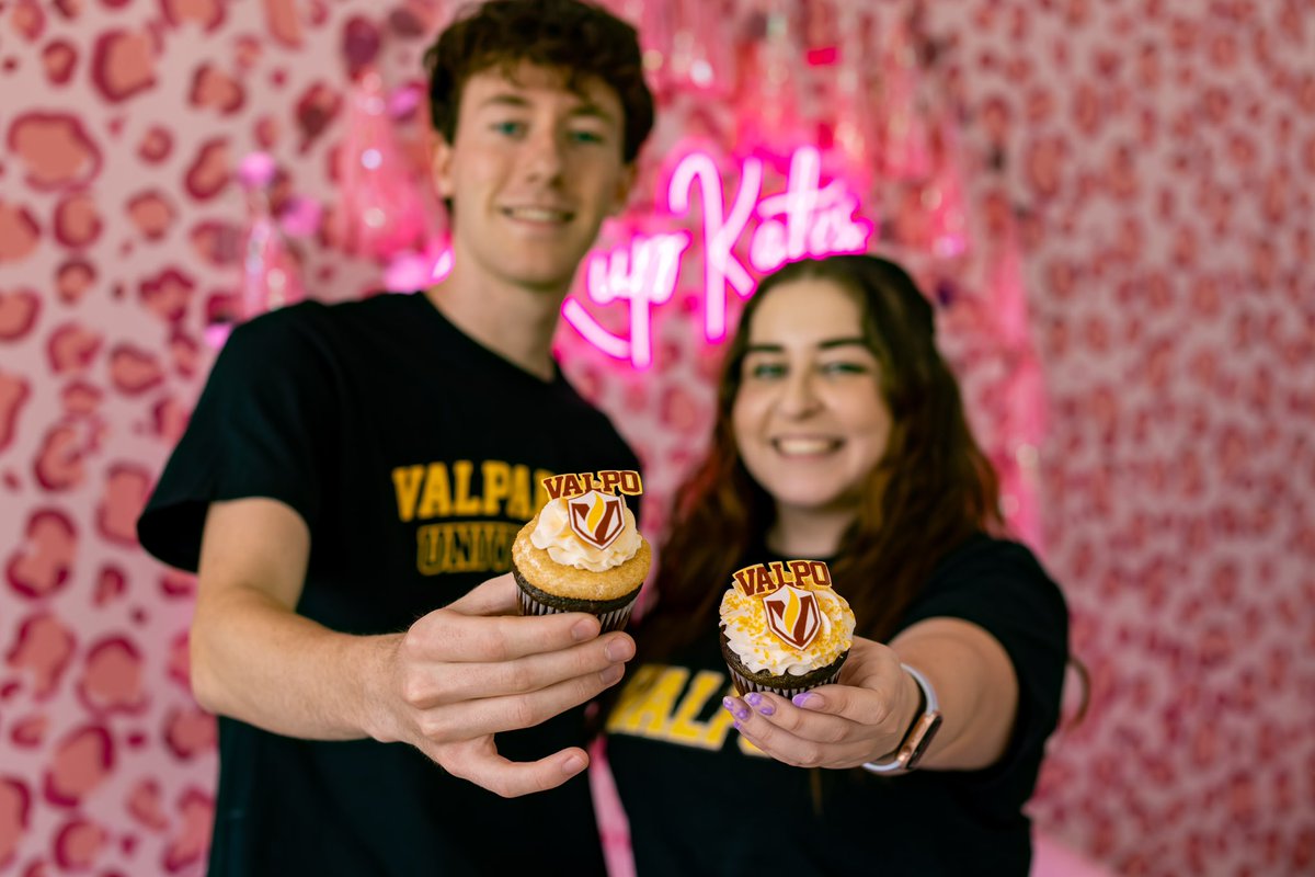 ValpoU's tweet photo. We won't sugar coat it: today is your last day to grab a Valpo-themed cupcake from KupKates custom bakery downtown Valpo! 🧁 [1/2] https://t.co/ZuVqT21ADq