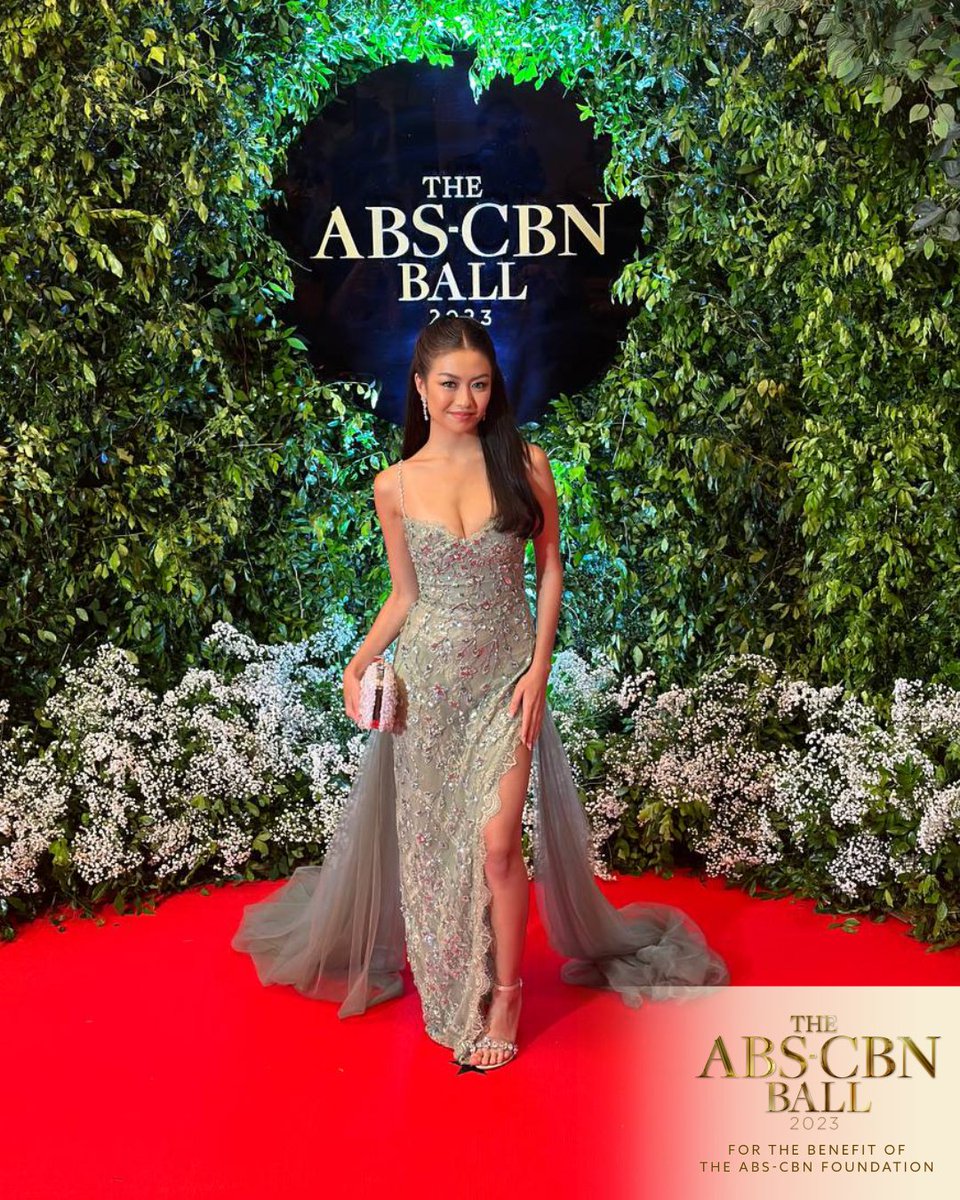ofc_iwant's tweet photo. Pretty as always!
He's Into Her's Ashley del Mundo at the #ABSCBNBallRedCarpet2023!

#ABSCBNBall2023 https://t.co/hwc4jQNPg6