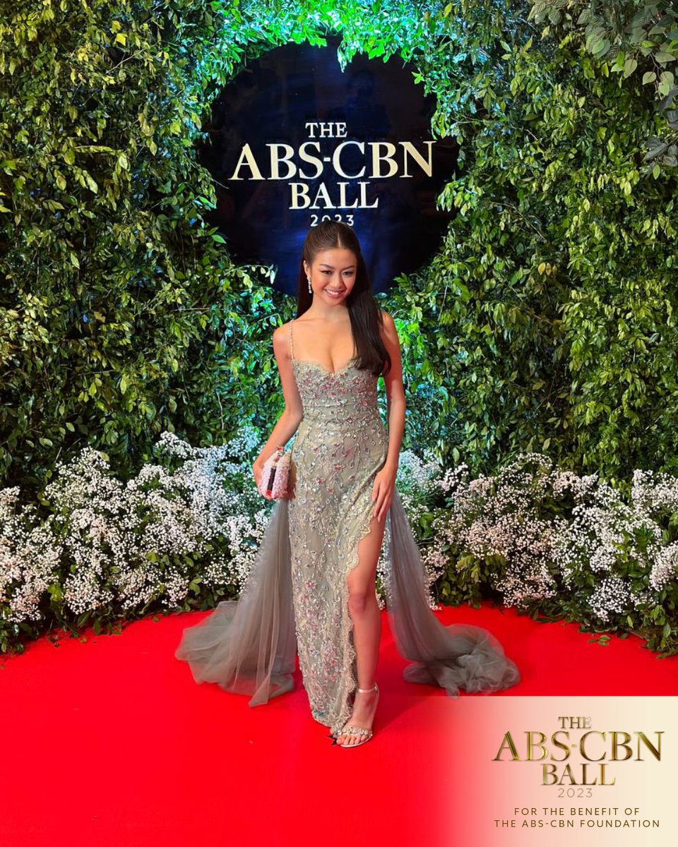 Pretty as always!
He's Into Her's Ashley del Mundo at the #ABSCBNBallRedCarpet2023!

#ABSCBNBall2023