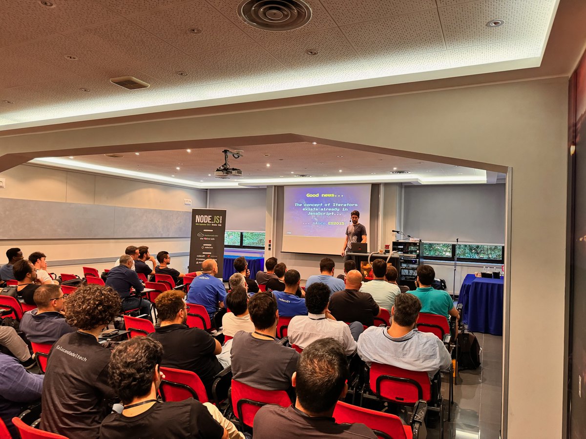 nodejsconfit tweet media