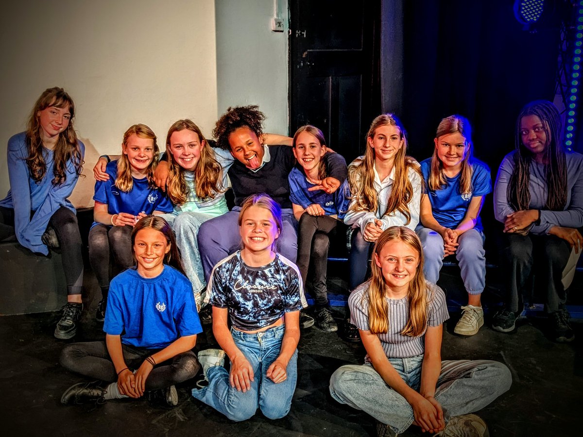 RHSBDrama's tweet photo. We proudly celebrate our live finalists from BrontΓ«, Dupree and Wollestonecraft Houses..
'Monologue Slam 2023'
#fearlessnessforlife
#powerofthearts
#artsineducation
@RoyalHighPrep
@GDST @RoyalHighBath @RHSBBoarding https://t.co/MSFiaiErRW
