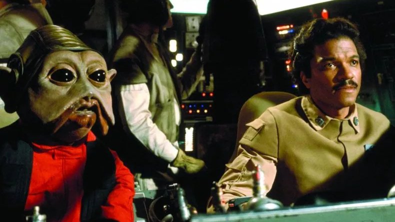 Vous vous souvenez de Nien Nunb, le co-pilote du Faucon Millénaire dans #LeRetourDuJedi ? Sa langue n'était pas inventée, mais du vrai Kikuyu du Kenya ! 🇰🇪