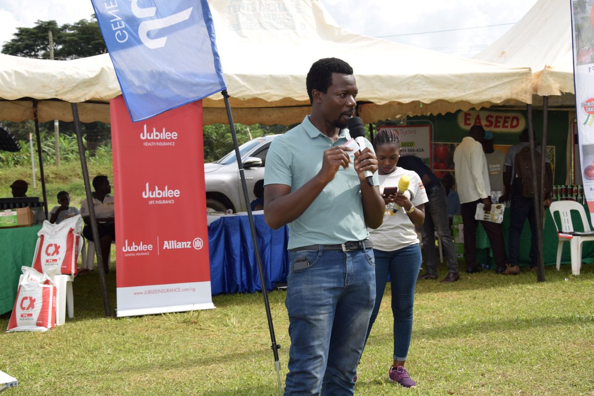 It is possible to harvest 30 bags of maize from one acre of land. This is possible if you use recommended fertilizers. At <a href="/EtgUganda/">ETG Uganda</a>, we have specialized fertilizers i.e Panda Power that can help trip your production rates per acre - Ponsiano Byansi, Field Agronomist
#FarmClinic