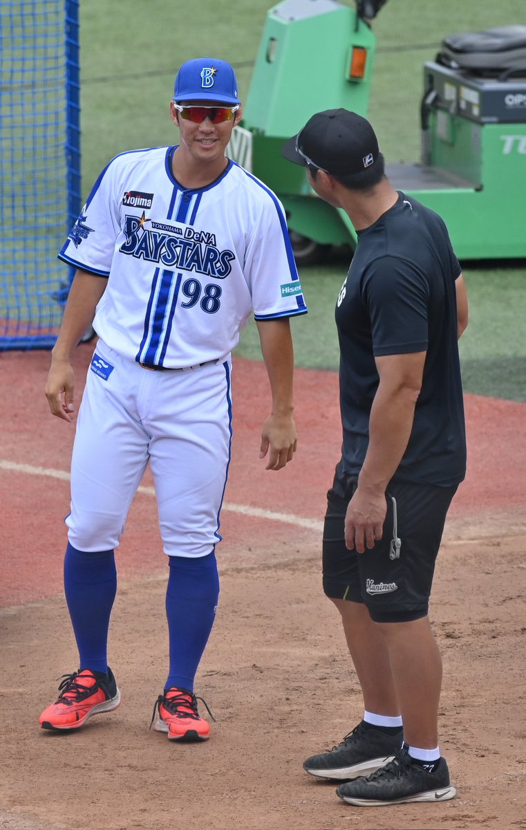 WellerGallagher's tweet image. 9/30 スカスタ #栗原健太 コーチ #京田陽太 選手御挨拶。中日で一緒だったのかな？