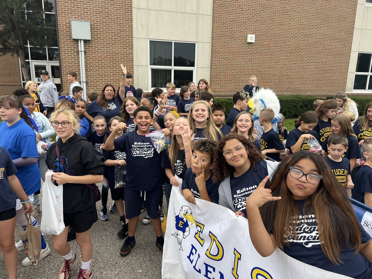 Edison Fifth Grade tweet media