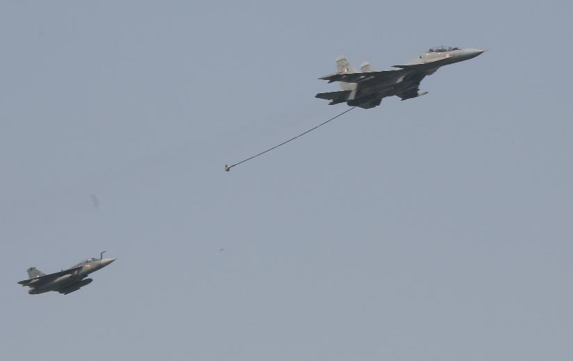 timesofindia's tweet photo. Nearly 50 aircraft participated in the air display at Bhopal witnessed by Governor of #MadhyaPradesh #MangubhaiChhaganbhaiPatel & Chief Minister #ShivrajSinghChouhan & other dignitaries. Highlight at the show was a demonstration of aerial refuelling, where a Su-30 MKI provided fuel to an LCA and an IL-78 replenished a Mirage 2000 fighter: #IndianAirForce