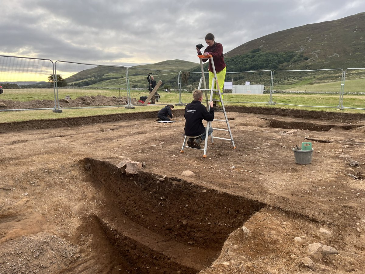Archaeogardener's tweet photo. Yeavering 2023 season done and dusted! All wrapped up with final few days of cleaning, recording, OSL sampling and backfilling. Fantastic team and exciting results!! Thanks to everyone on the #Yep23 team @GefrinTrust @ArcDurham @archaeoBuchanan @Kate_Wilson2015 @AdGefrin https://t.co/7V43z5KmAA