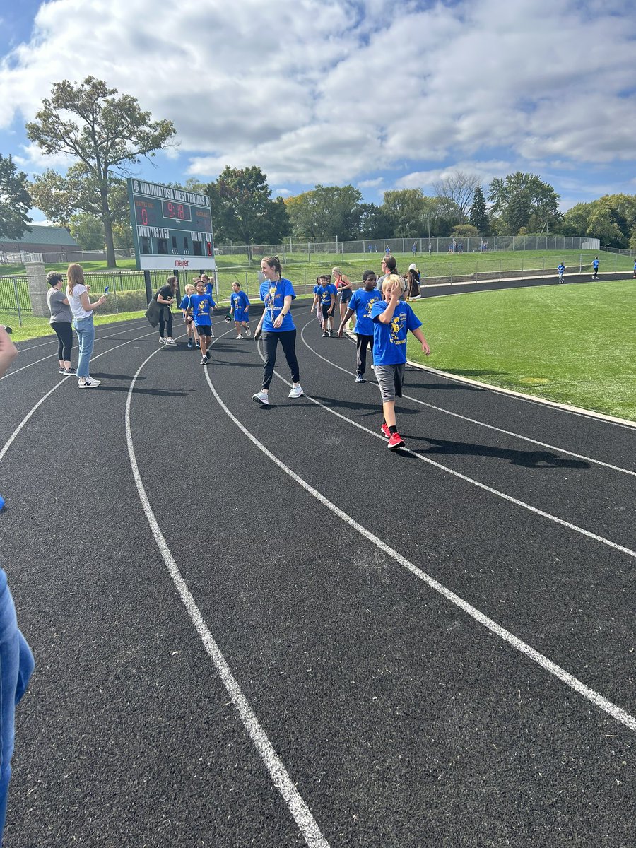 Another great Friday at Eisenhower. We had our second Eagle Extravaganza and our annual Run 4 It event. Students ran over 350 combine miles! #SoarEaglesSoar <a href="/tosaschools/">Wauwatosa Schools</a>