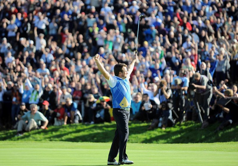 13 years ago this weekend I was volunteering at the 2010 @rydercup at @TheCelticManor! 13 years!! Still the greatest sporting event I have ever witnessed and will never forget THAT winning putt from @Graeme_McDowell!!🏆 Let’s go @RyderCupEurope! #RyderCup2023 #RyderCupEurope