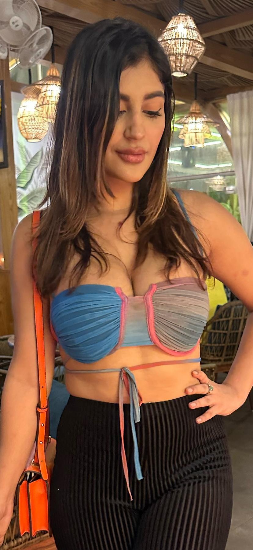 F7RoDGqXEAArEd7?format=jpg&name=large