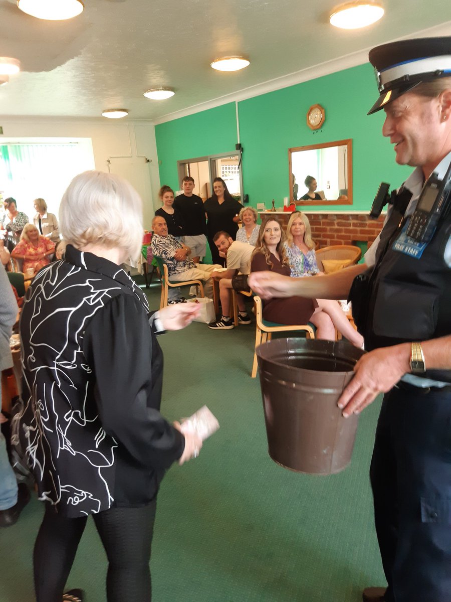 Chelsfield Police tweet media