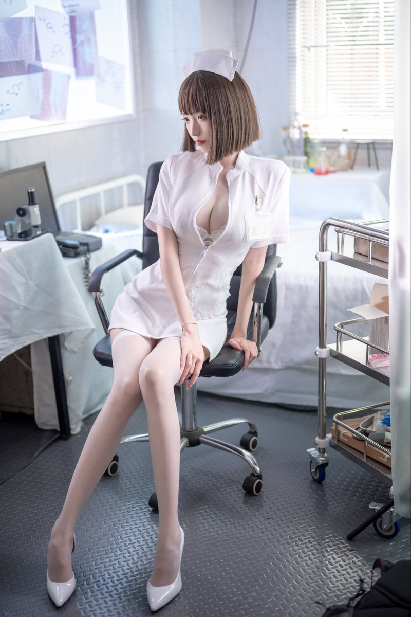 enjoyingbitches's tweet photo. #腿交 #细腿 #骚腿 #肏腿 #腿缝 #骚脸 #肏脸 #脸交 #鸡巴套子

青青子，你玩死我吧！
我知道你看的到我的话，你的细腿是我续命的良药。
我要把小鸡巴完完全全的交给你，
你随着随地可以玩弄，寸止、射精、揉搓 ...
你想���么弄都可以，只要你让我和你腿交，
让我做什么我都可以！让我腿交吧！ https://t.co/CI5g5vnZiE
