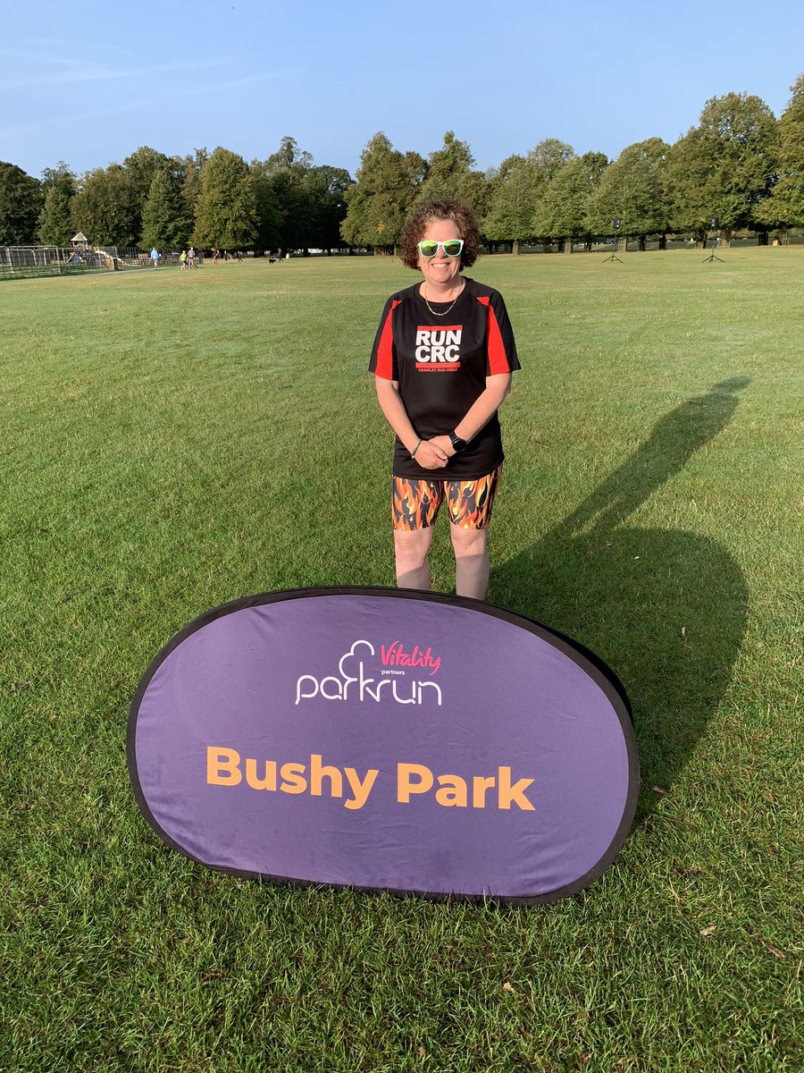 mysonisno1's tweet image. Headed to the home of parkrun with my club today, thoroughly enjoyed one lap of the park, saw deer on the way in but not on my run, happy with my fastest time for a couple of months #running #strava #flanci #parkrun #bushyparkparkrun #endorphins