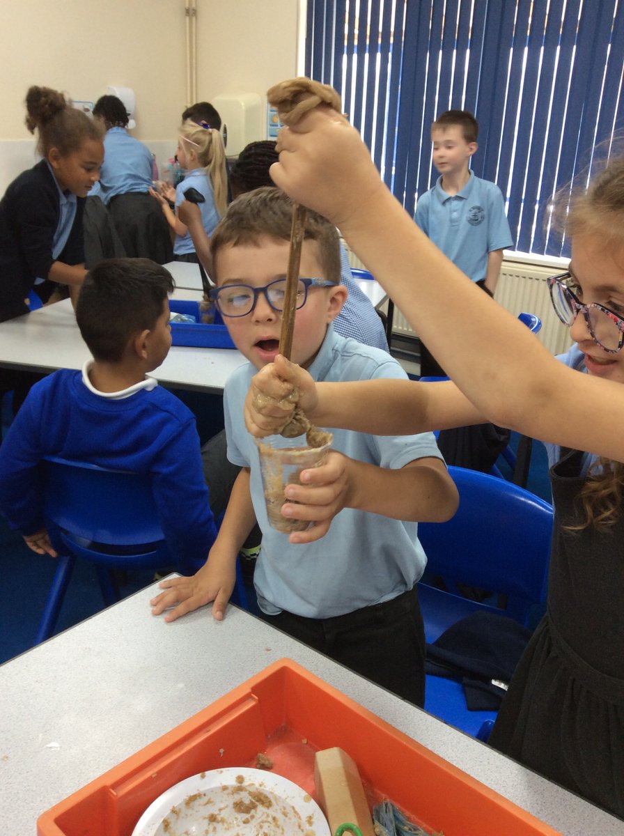 Pilgrims Class tweet media