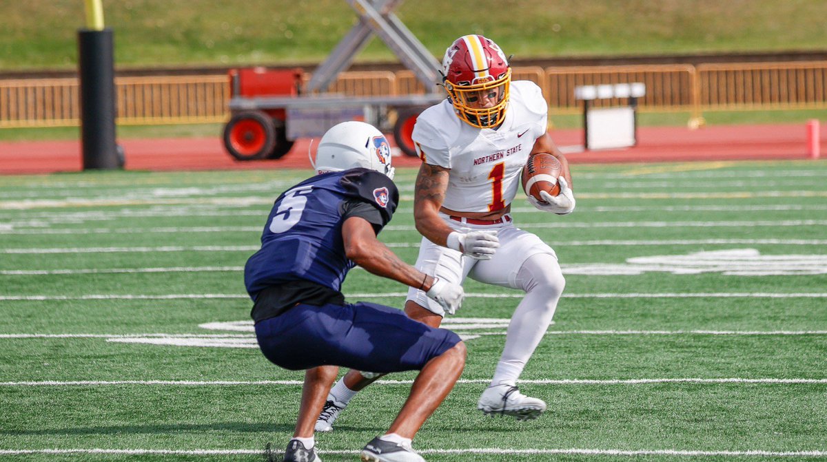 DavidTukesbrey's tweet photo. NOON KICKOFF! 🏈
@NSUWolves_FB at @msum_football on FSA 1420AM &amp; 98.5FM. Pregame at 11:15 &amp; kick at noon. Conversations with @CoachLaqua &amp; “talkin’ Schmidt” with @NSUCoachSchmidt. At halftime, @charlielarson33 for “Pack Chat!” A big one for NSU!
Uniform combo ⬆️⬜️⬇️⬜️ https://t.co/B7I9Kk7Yo8