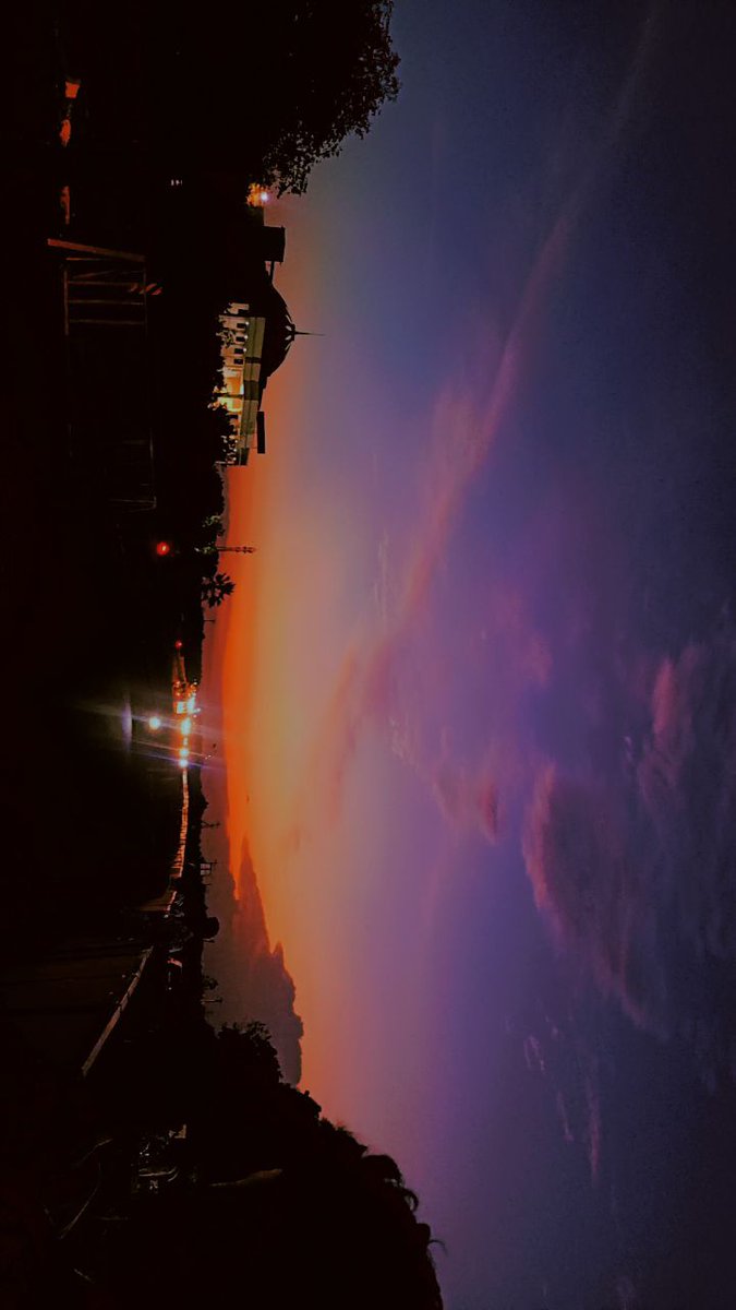 abstract_uyir's tweet photo. September 🍃 https://t.co/P6QmqjaQEQ