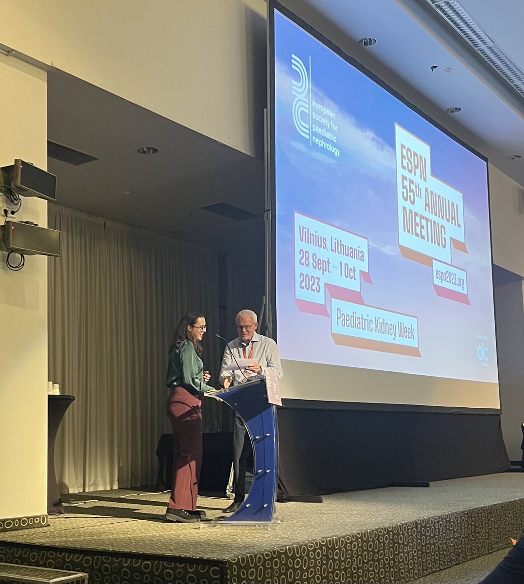Jelena (@dr_jelas) on Twitter photo Well done <a href="/AliciaPaessler/">Alicia Paessler</a> on Best 3min pitch presentation award on <a href="/UNIQUEStudy2021/">UNIQUE Study</a> at #ESPNeph23 UK collaborative study on clinical outcomes and QoL in children receiving multi solid organ tx. @KessarisN <a href="/TransplantMaple/">Hannah Maple</a> Well done <a href="/AliciaPaessler/">Alicia Paessler</a> on Best 3min pitch presentation award on <a href="/UNIQUEStudy2021/">UNIQUE Study</a> at #ESPNeph23 UK collaborative study on clinical outcomes and QoL in children receiving multi solid organ tx. @KessarisN <a href="/TransplantMaple/">Hannah Maple</a>