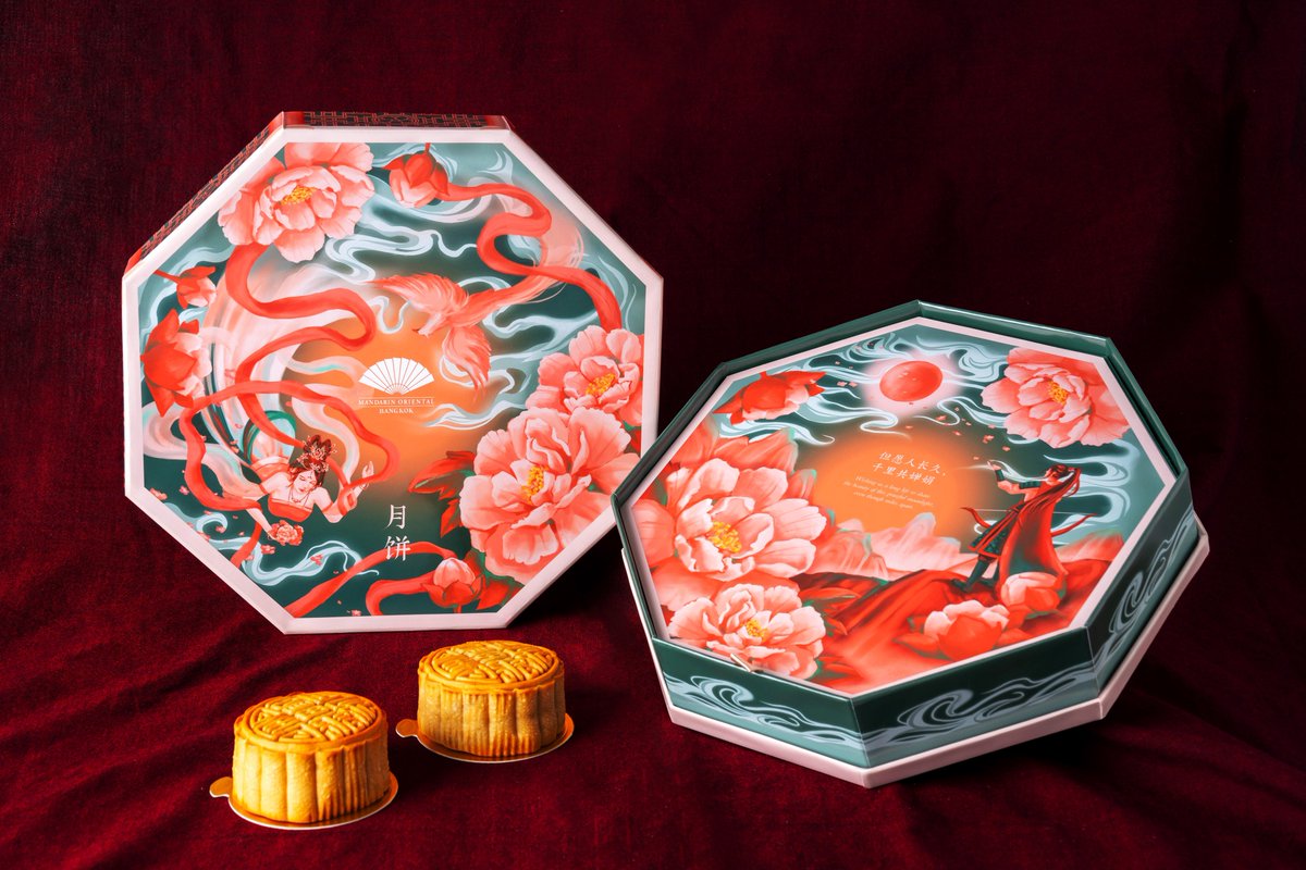 meinemynd's tweet photo. Happy Mid-Autumn Festival! 🥮🐇🌕
แวะเอางานออกแบบ Packaging ขนมไหว้พระจันทร์มาฝากค่ะ☺️ https://t.co/PB3ptzTN3m