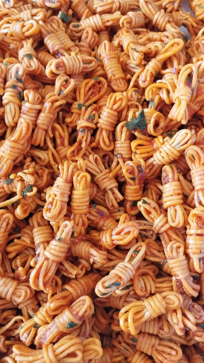 bmo8y's tweet photo. Aneka cemilan endulita juga ready gaiiisss, Sebring, mmie Gulung, Makaroni Keju, Kulit Crispy, Basreng Cikruh, cocok buat temen kopi maupun temen makan nasi. 😆 Enduls semua. 🤗

Ordernya sama lewat WA: https://t.co/Ab2OEE1sp6 https://t.co/heJ1gonlNm