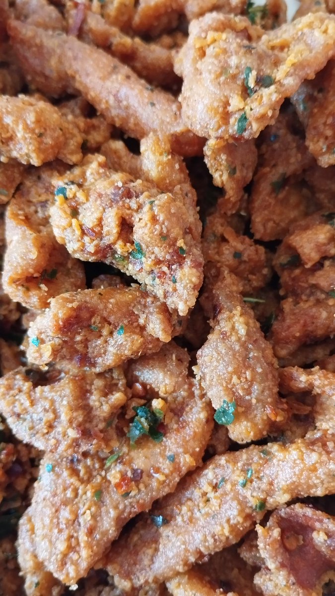 bmo8y's tweet photo. Aneka cemilan endulita juga ready gaiiisss, Sebring, mmie Gulung, Makaroni Keju, Kulit Crispy, Basreng Cikruh, cocok buat temen kopi maupun temen makan nasi. 😆 Enduls semua. 🤗

Ordernya sama lewat WA: https://t.co/Ab2OEE1sp6 https://t.co/heJ1gonlNm