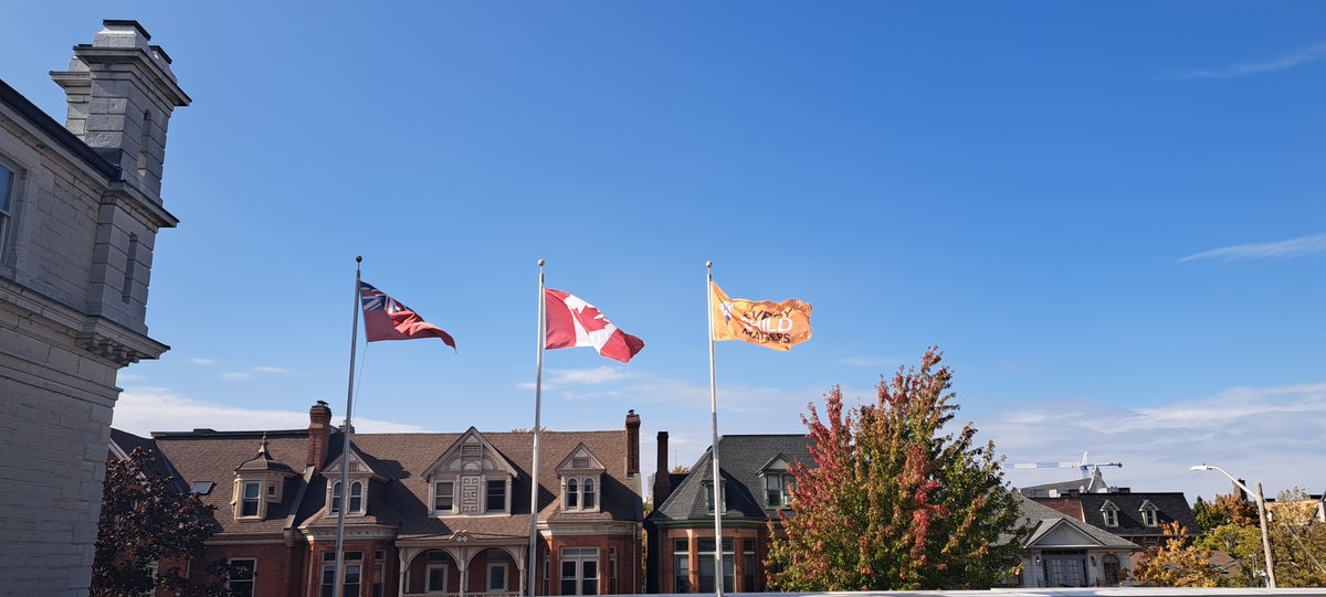 EmpireLife's tweet photo. Today we honour the children who didn't get to return home, survivors of residential schools and their families and communities. #EveryChildMatters #NationalDayForTruthAndReconciliation https://t.co/xbp5FQaToe