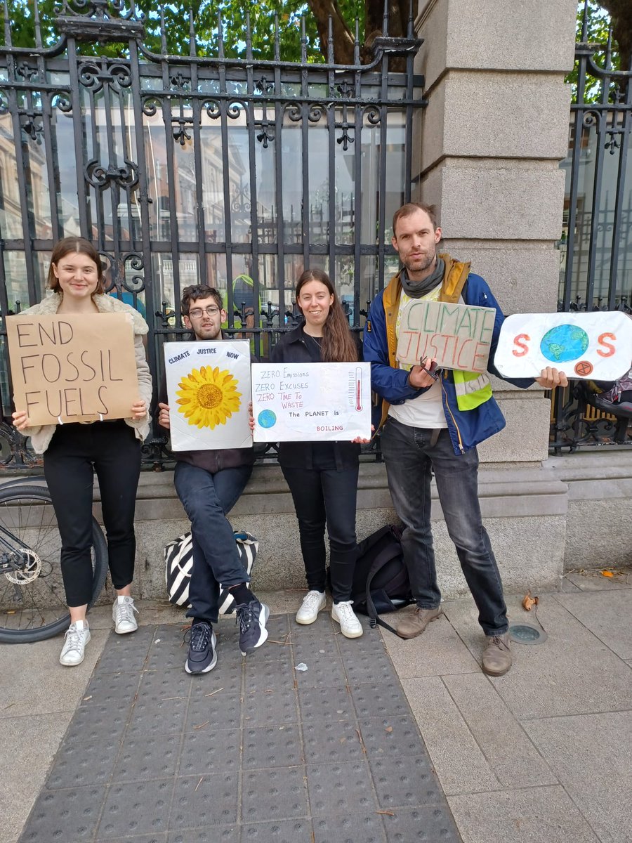 Phil Kearney tweet media