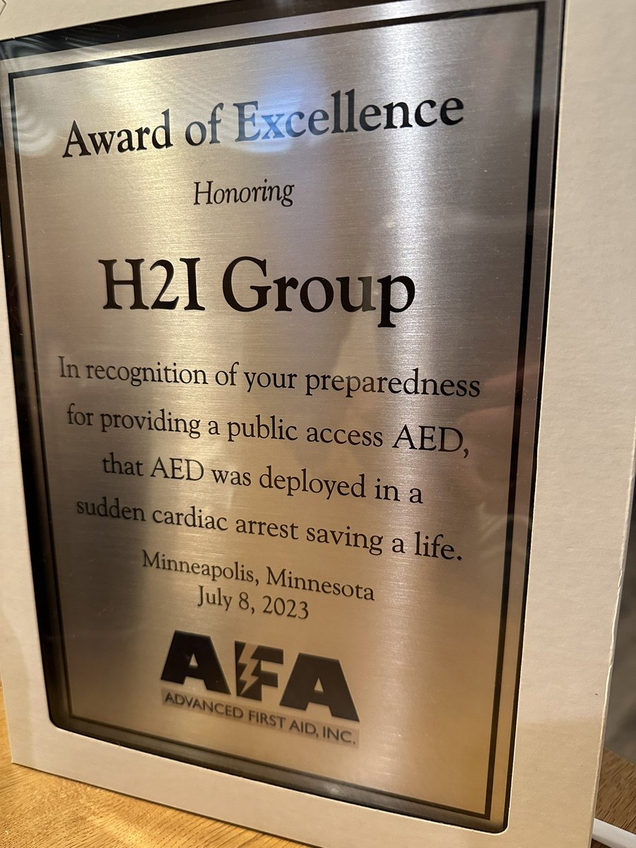 AdvanceFirstAid's tweet image. Kudos to these two businesses for being prepared with an AED and training. This resulted in 2 lives being resuscitated, with the survivors returning to normal life.  As a result Advanced First Aid with #strykeres will donate two AEDs back to the community.