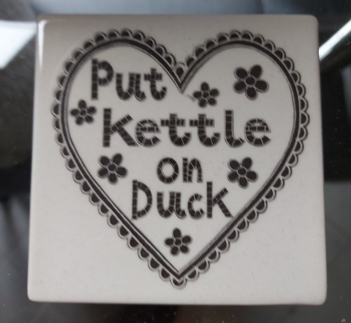 TheBrewLady1's tweet image. #QuietTime disrupted this am, so now it's time for #TeaForOne #Wedgwood #Cuckoo It's what my Dad used to call me 🤪 #StokiePots #Potteries #Moorland coaster