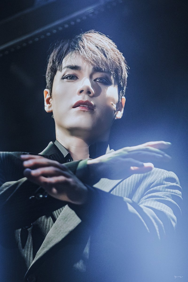 __4or's tweet photo. 230930 더데빌 : 에덴 커튼콜 #김찬호

너희를 구원할 진정한 메시아 https://t.co/x6wqnfTPlW
