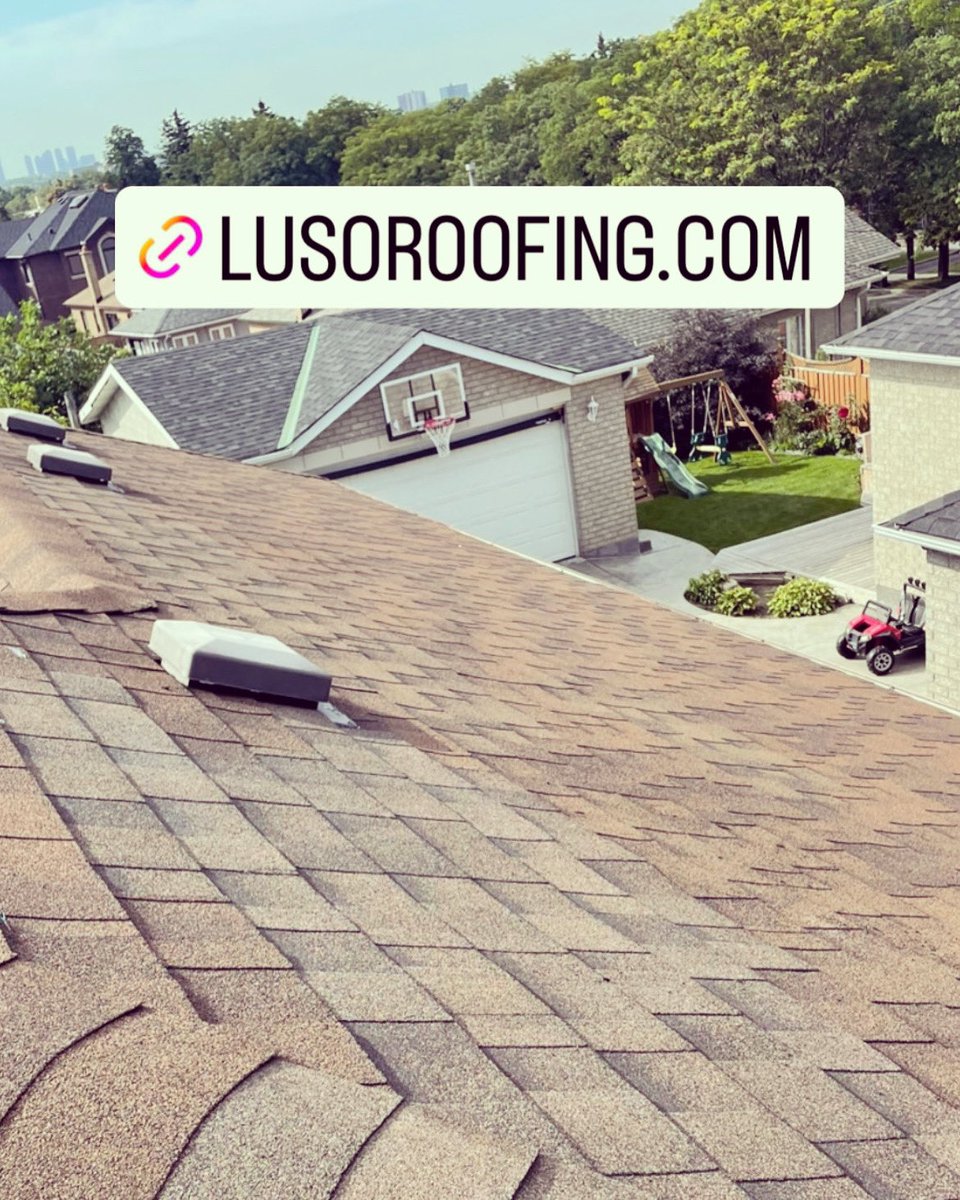 At Luso Roofing we try to do our best match your shingle colour and style!
🧑‍💻 LusoRoofing.com

#lusoroofing #roofingitright
#roofingcontractor #toronto #construction #blog #roofing #roofingtoronto #torontoroofing #roofingsystem #roofrestoration #roofrepairs