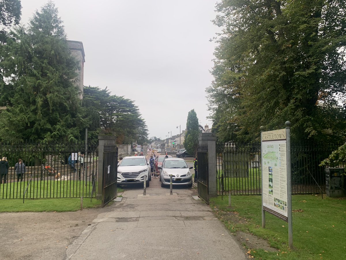 EndaMartin's tweet photo. Here we are again - two weeks later - still protesting to save our beloved Castletown. Cars on the Avenue is not an acceptable solution. Access through the N4 gate and CPO for the all of land is the only way forward. #savecastletown @SaveCastletown @opwireland @castletownOPW https://t.co/QABy1FdZec
