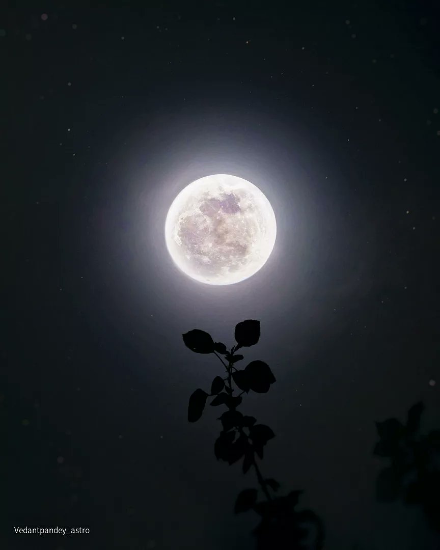 Vedantpastro's tweet photo. @isro Super Harvest Full Moon congrats @isro https://t.co/Dagx1QkSd9