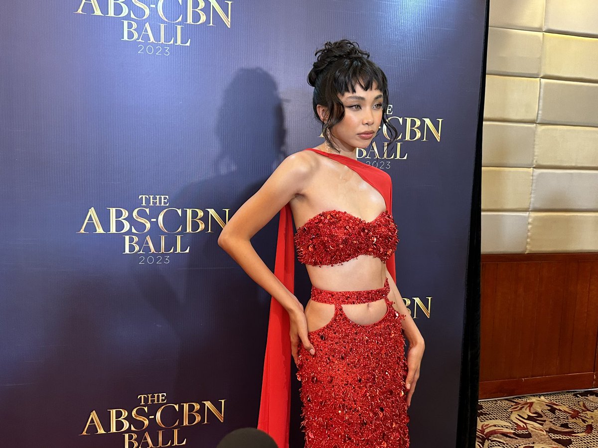 TristanNodalo's tweet photo. @donnypangilinan @cnnphilippines LOOK: Maymay Entrata slays in a red gown designed by Neric Beltran at the ABS-CBN ball @cnnphilippines #ABSCBNBall2023 https://t.co/RKoEq4Ul64