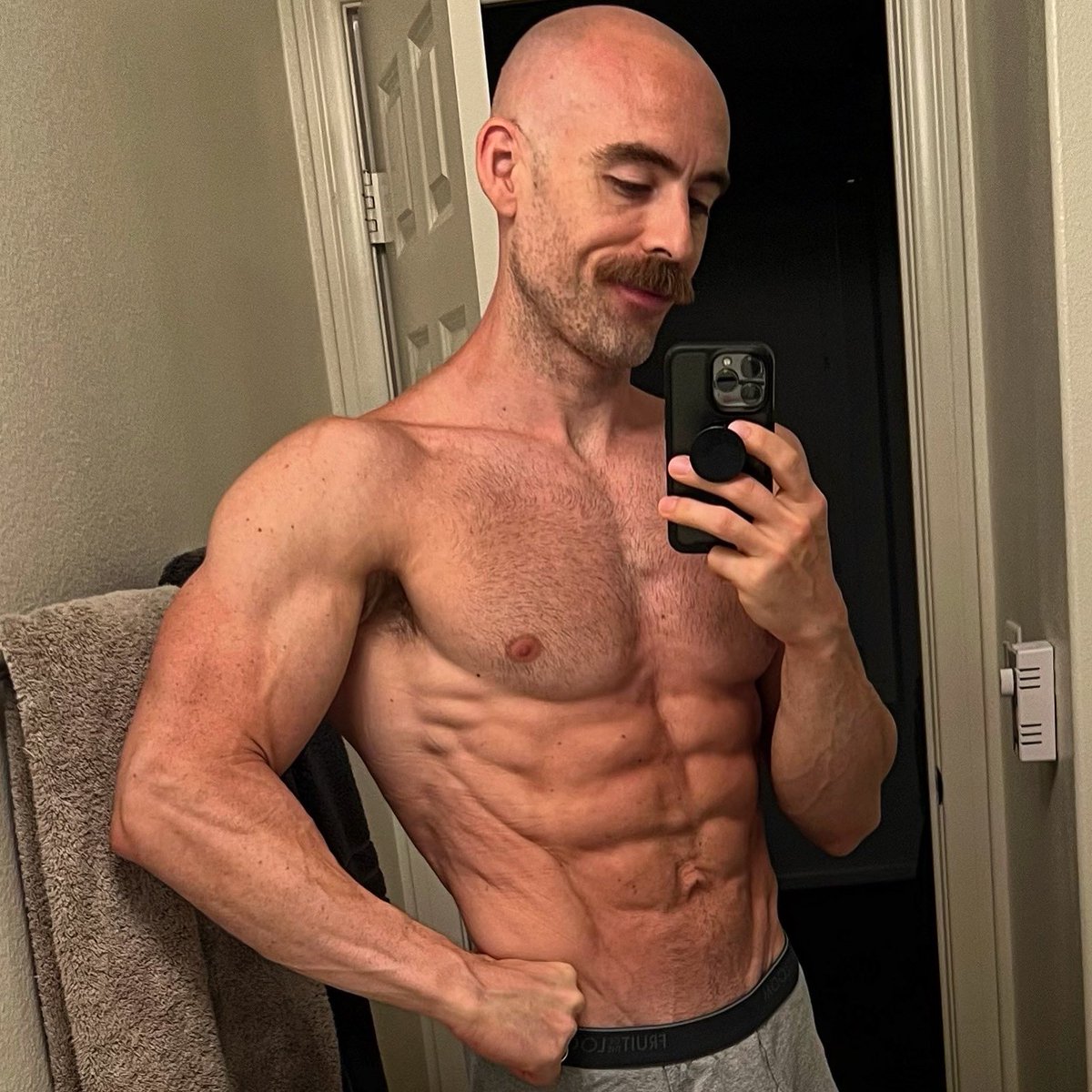 Bajheera tweet media