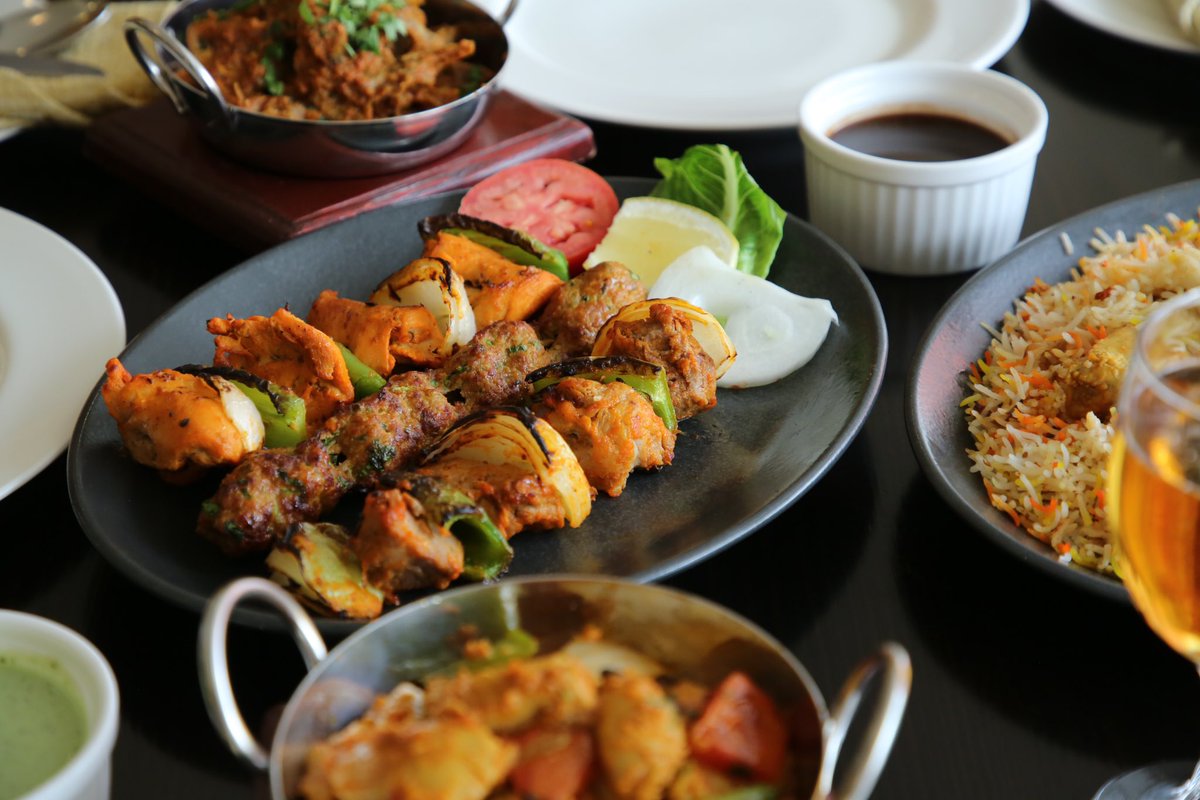 MarhabaRestSA's tweet photo. Where every bite tells a delicious story. 

#Marhaba #Jeddah #Riyadh #PakistaniCuisine https://t.co/aN53YJBjph
