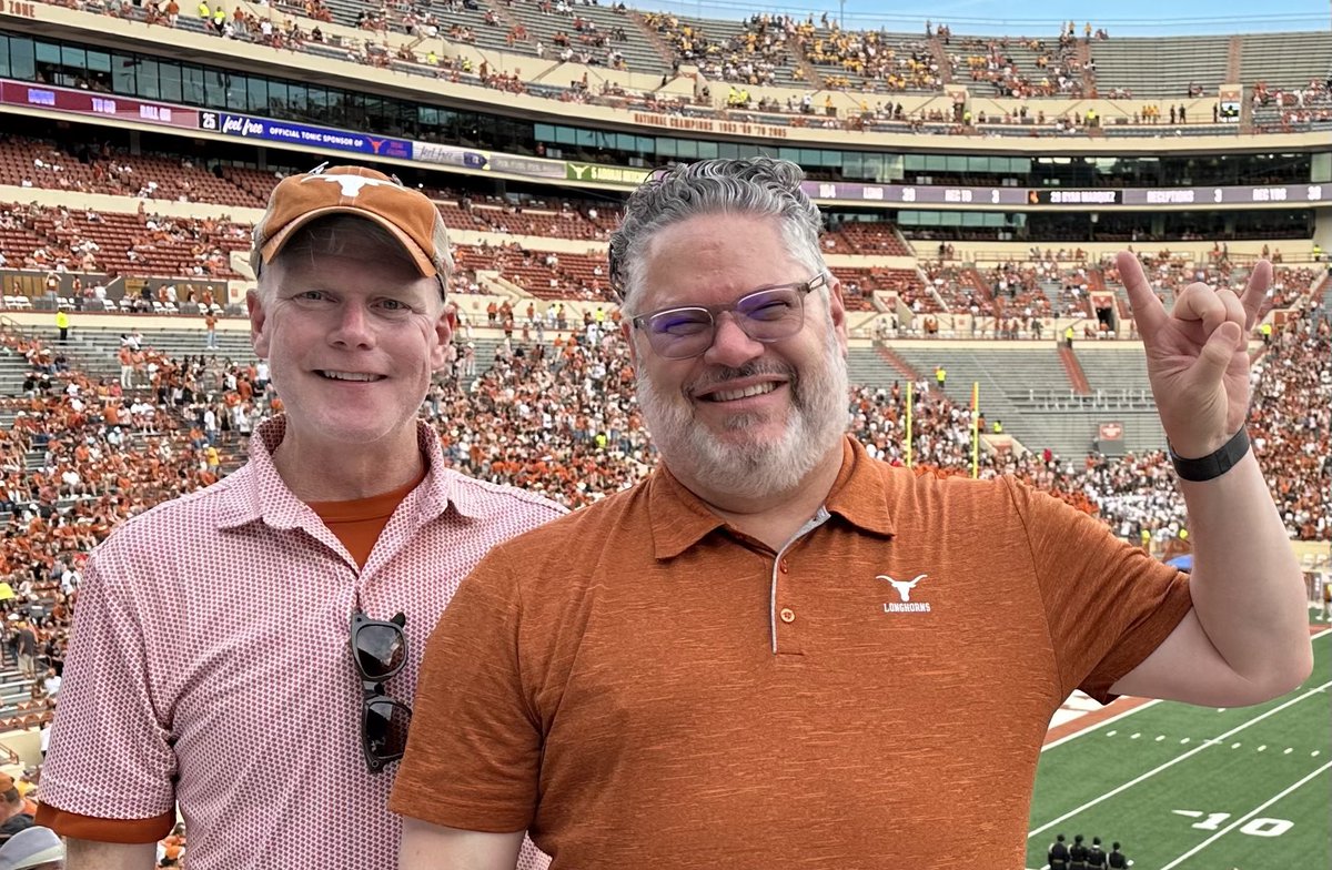 robt_schwebel's tweet photo. #HookEm Hook’Em! 🤘🏼 https://t.co/dtw1bZd6kY