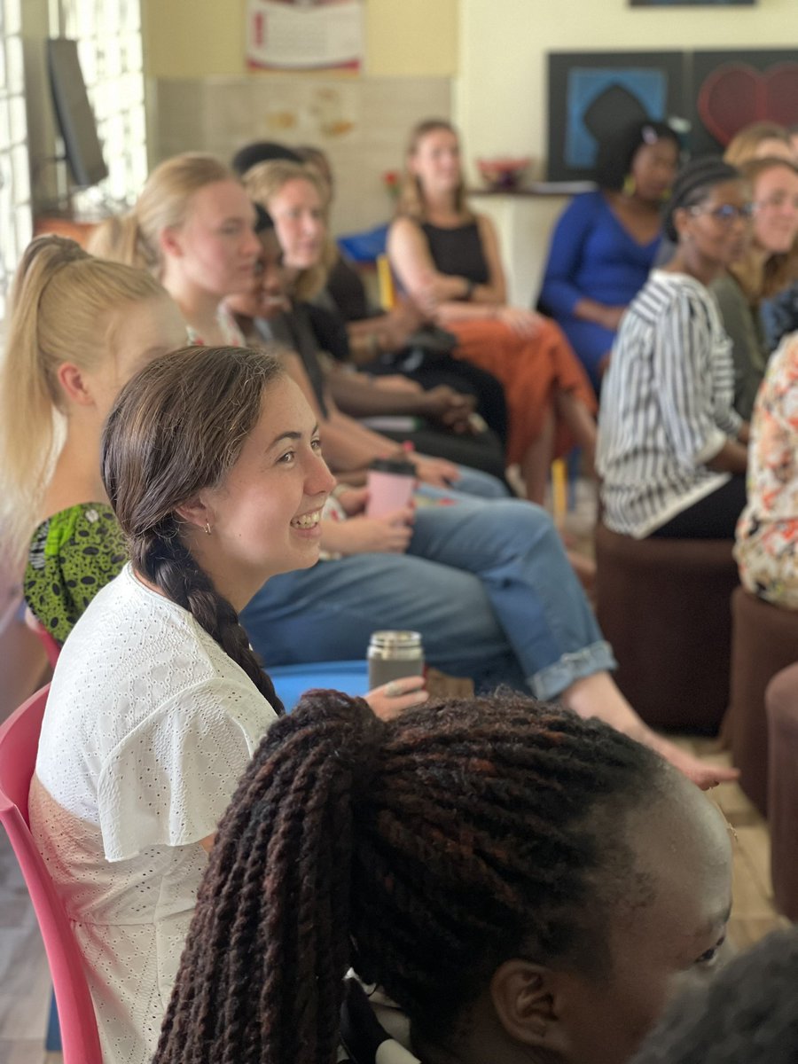 honourscollege1's tweet photo. It was a beautiful Saturday afternoon as the Honors College students and Administrators organized a welcome party for the Uganda Studies Program students. Have a blessed stay in Uganda 
@palmruthtee 
@RacheSserwadda 
@UCUniversity https://t.co/6XAuwTB5aL