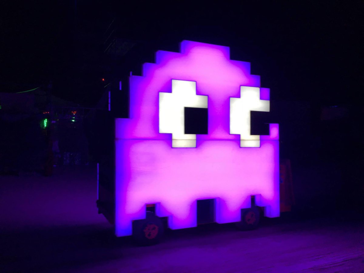 code witch tweet media