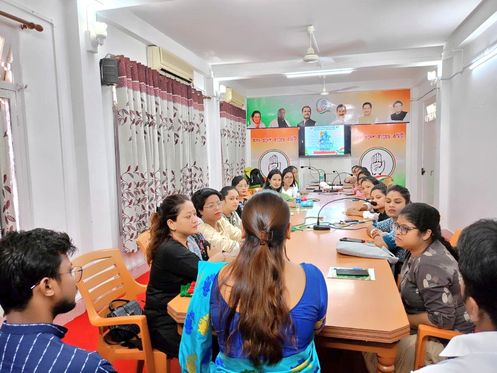 sarifarahmaninc's tweet image. Shakti Samwad - Training of Indira Fellows of Assam
#ShaktiSuperShe #EmpowerWomen
#TrainingProgramme