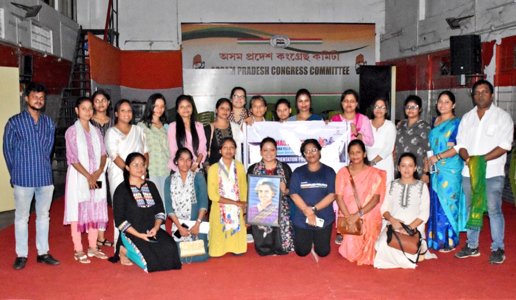 sarifarahmaninc's tweet image. Shakti Samwad - Training of Indira Fellows of Assam
#ShaktiSuperShe #EmpowerWomen
#TrainingProgramme