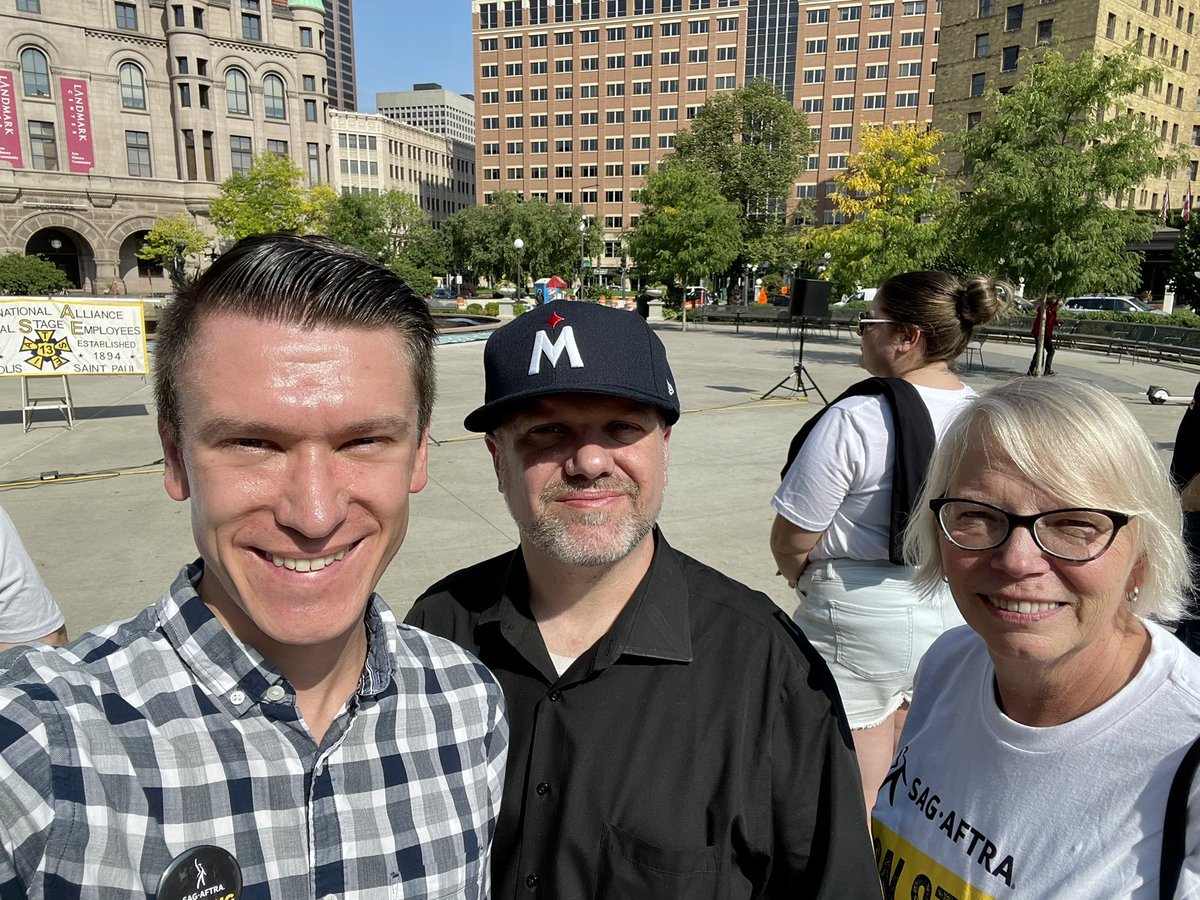 The push for worker rights continues. Today I joined @RepFreiberg and Rep. Liz Reyer at a rally in Rice Park for the striking members of SAG-AFTRA. Let’s stand up for our actors! #sagaftrastrike #sagaftrastrong