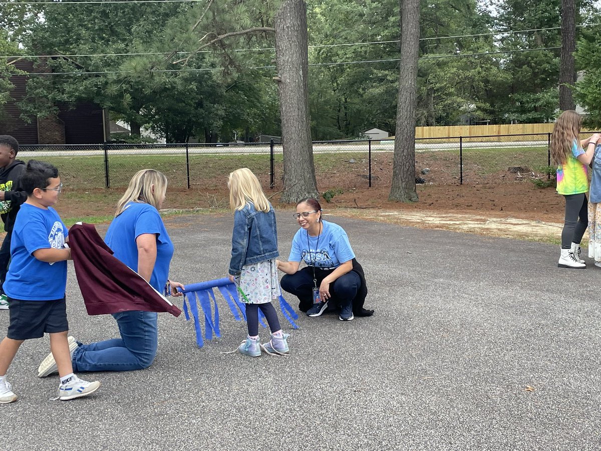 Jamie Blake (@teachinginrva) on Twitter photo So proud of the kids of Ursa Major for going above & beyond what is expected of them! All while showing EMPATHY, kindness, and respect. They earned points for their house by demonstrating these character traits & so many more! 💙⭐️🐻<a href="/SCESStars/">Salem Church Elementary</a> So proud of the kids of Ursa Major for going above & beyond what is expected of them! All while showing EMPATHY, kindness, and respect. They earned points for their house by demonstrating these character traits & so many more! 💙⭐️🐻<a href="/SCESStars/">Salem Church Elementary</a>